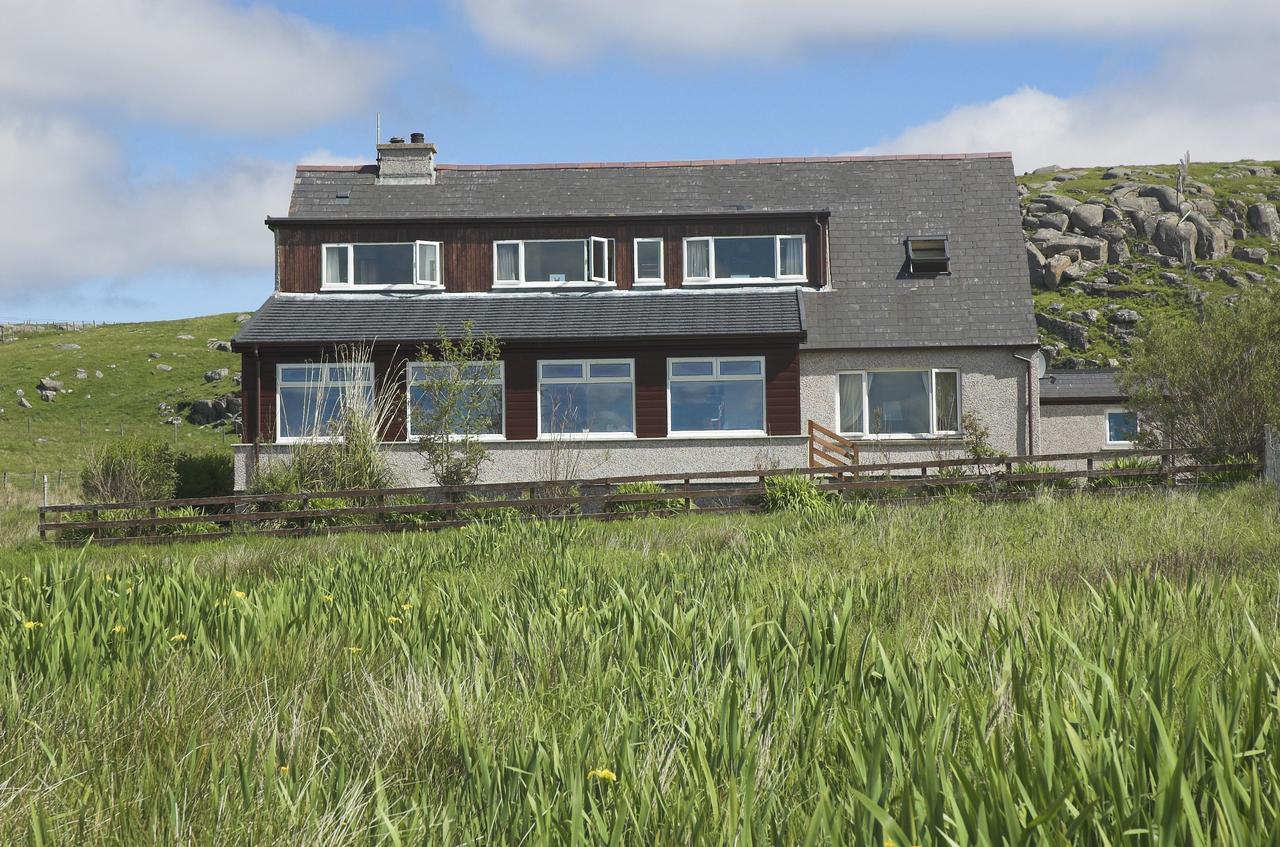 Loch Roag Guest House Breasclete Exterior photo